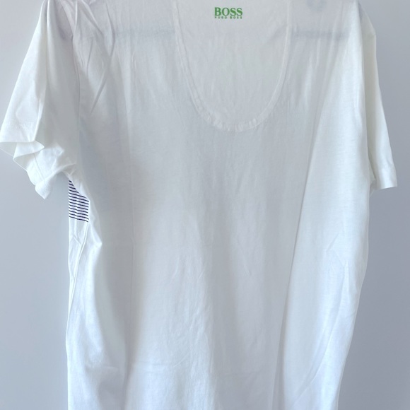 Hugo Boss T-shirt - Picture 3 of 3